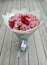 Букет цветов из:  Альстромерии #REPLACE_PRED# Рябово