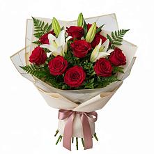 Букет цветов из:  Лилии и Розы в Рябово