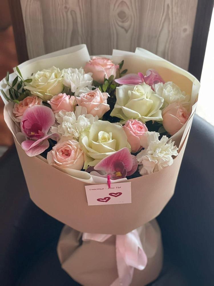 Букет цветов из: Орхидеи, Розы и Гвоздики в Рябово