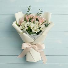 Букет цветов из:  Альстромерии в Рябово