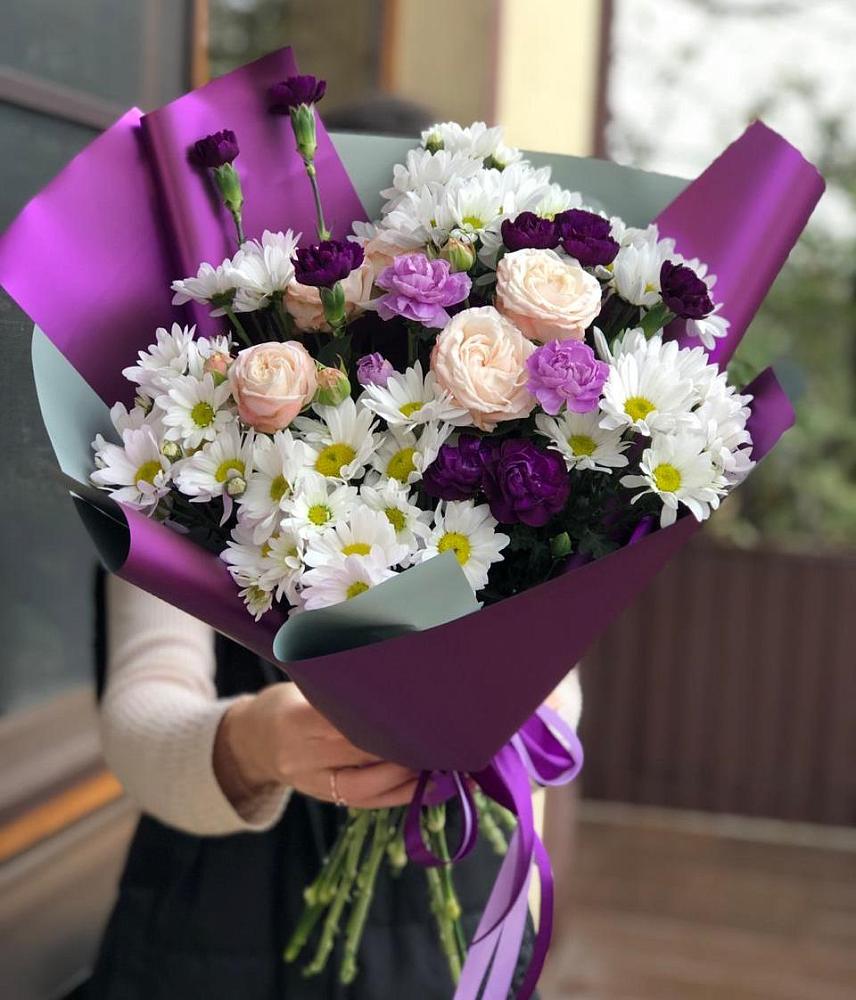 Букет цветов из: Хризантемы, Гвоздики и Розы в Рябово