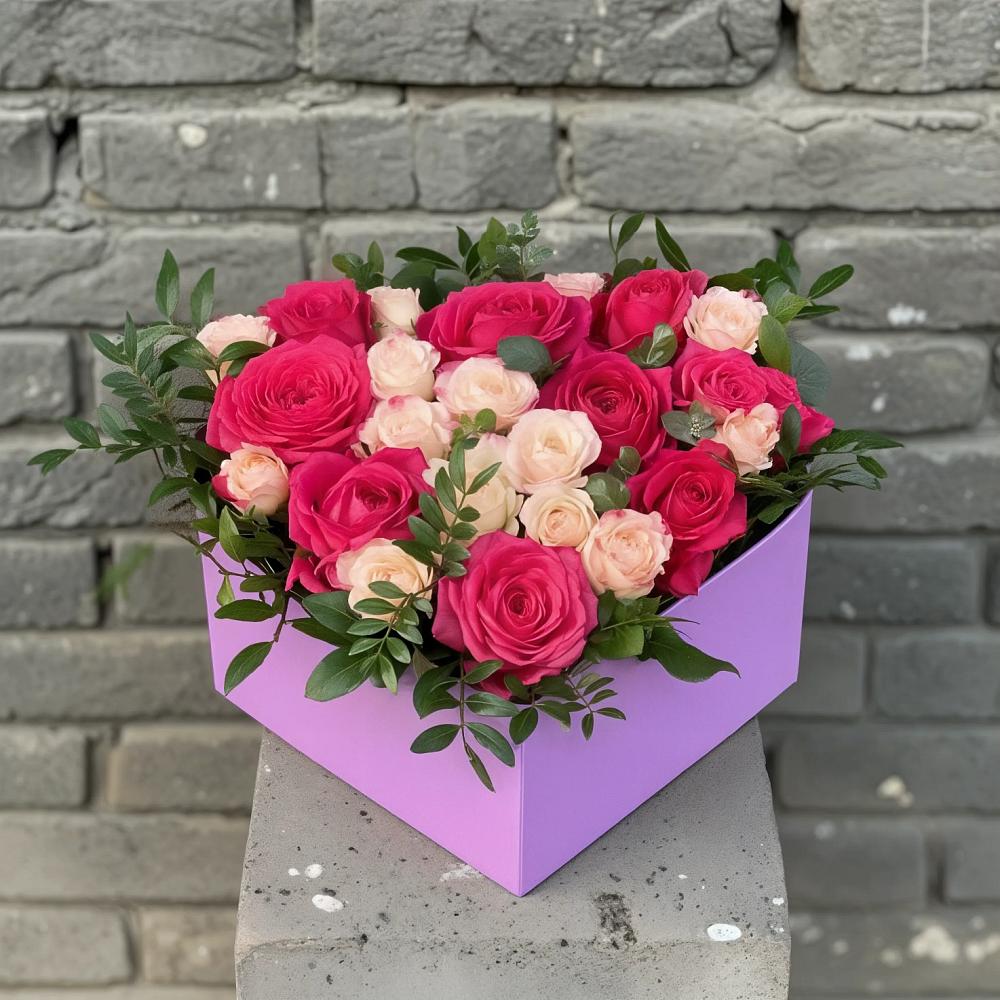 Цветочная композиция из Розы в коробке в Рябово