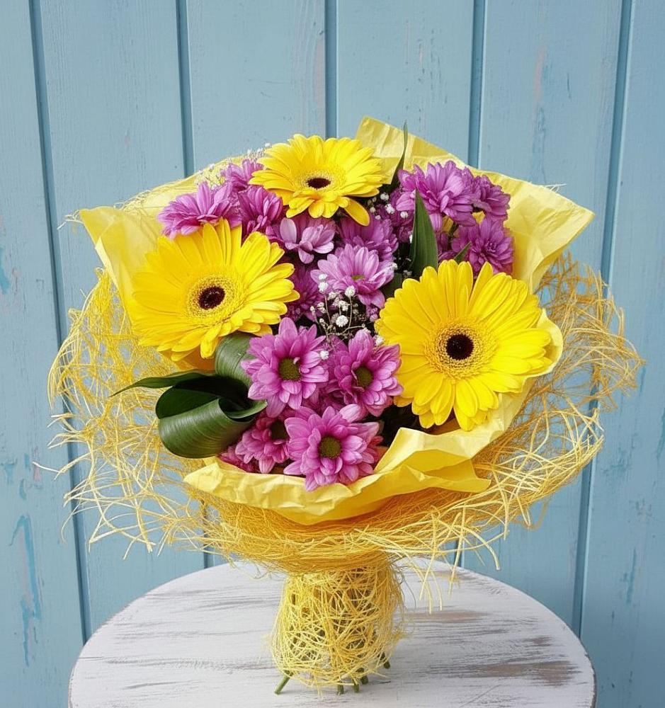 Букет цветов из: Хризантемы и Герберы в Рябово