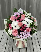 Букет цветов из:  Альстромерии, Гвоздики, Розы и Хризантемы в Рябово