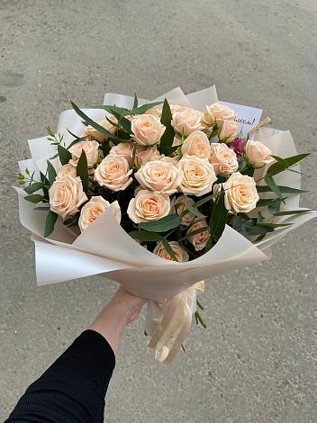 Букет Кремовые розы Латте в Рябово