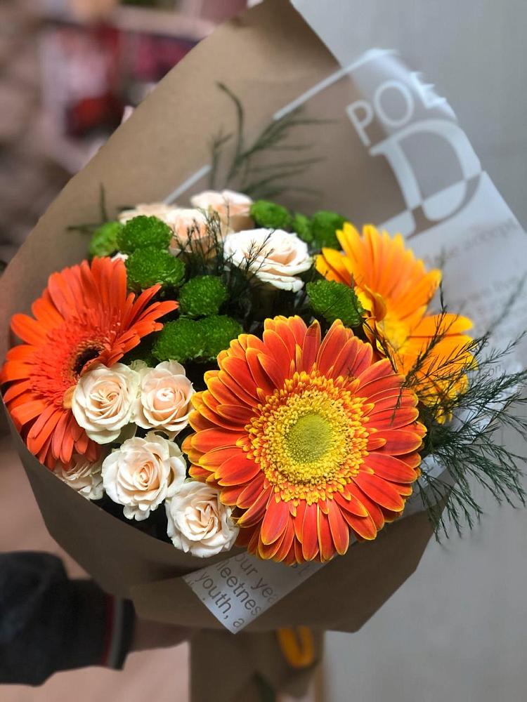 Букет цветов из: Герберы, Хризантемы и Розы в Рябово