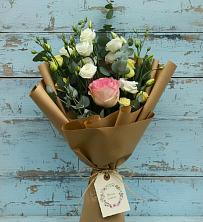 Букет цветов из:  Розы и Лизиантусы в Рябово