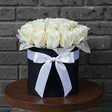 Цветочная композиция из Розы в шляпной коробке #REPLACE_PRED# Рябово